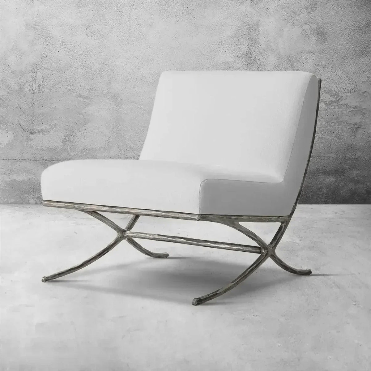 Thomson X-base Leather Slipper Chair