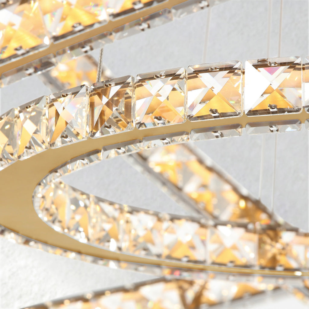 Manor Carey Lumevia 3-Round Chandelier