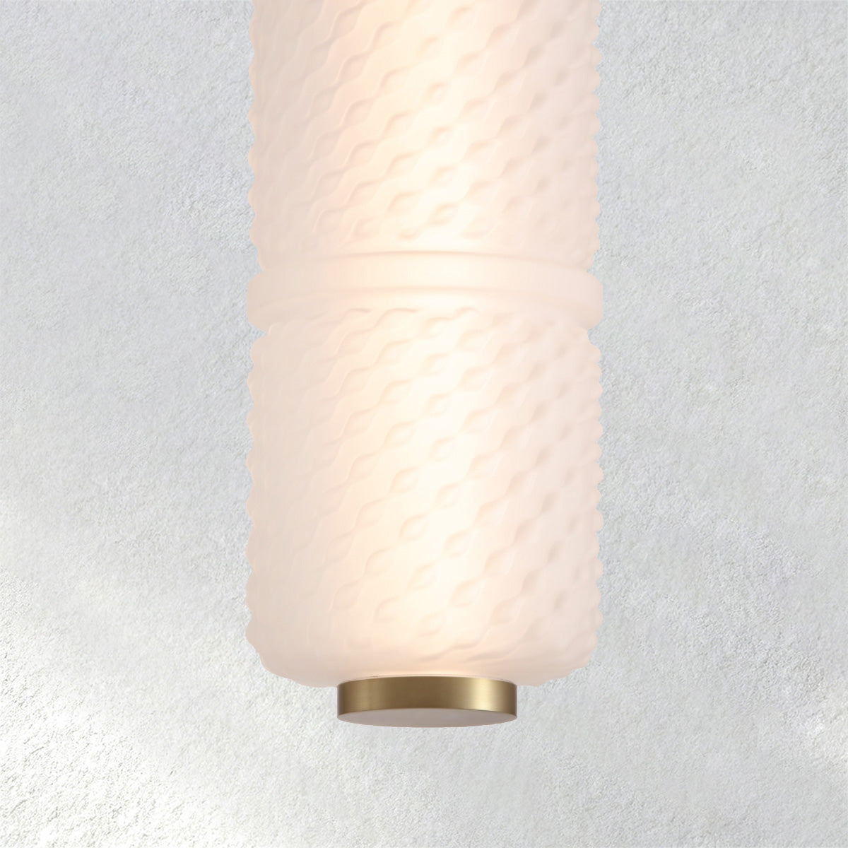 Manor Carey Axis Pendant