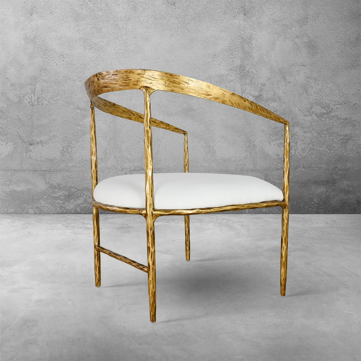 Thomson Curved Chair