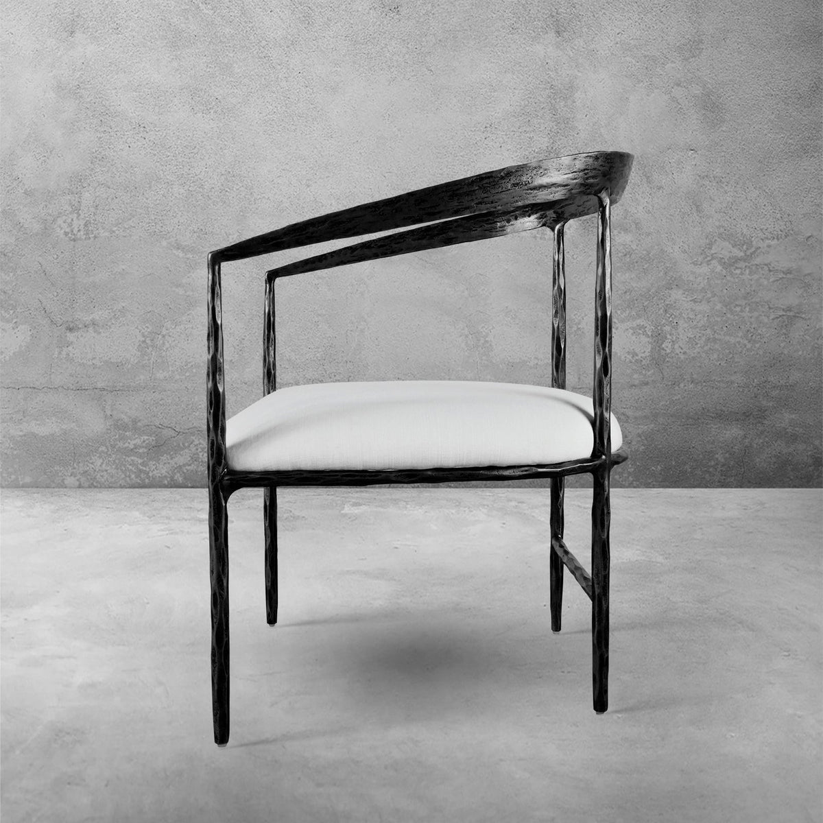 Thomson Curved Chair