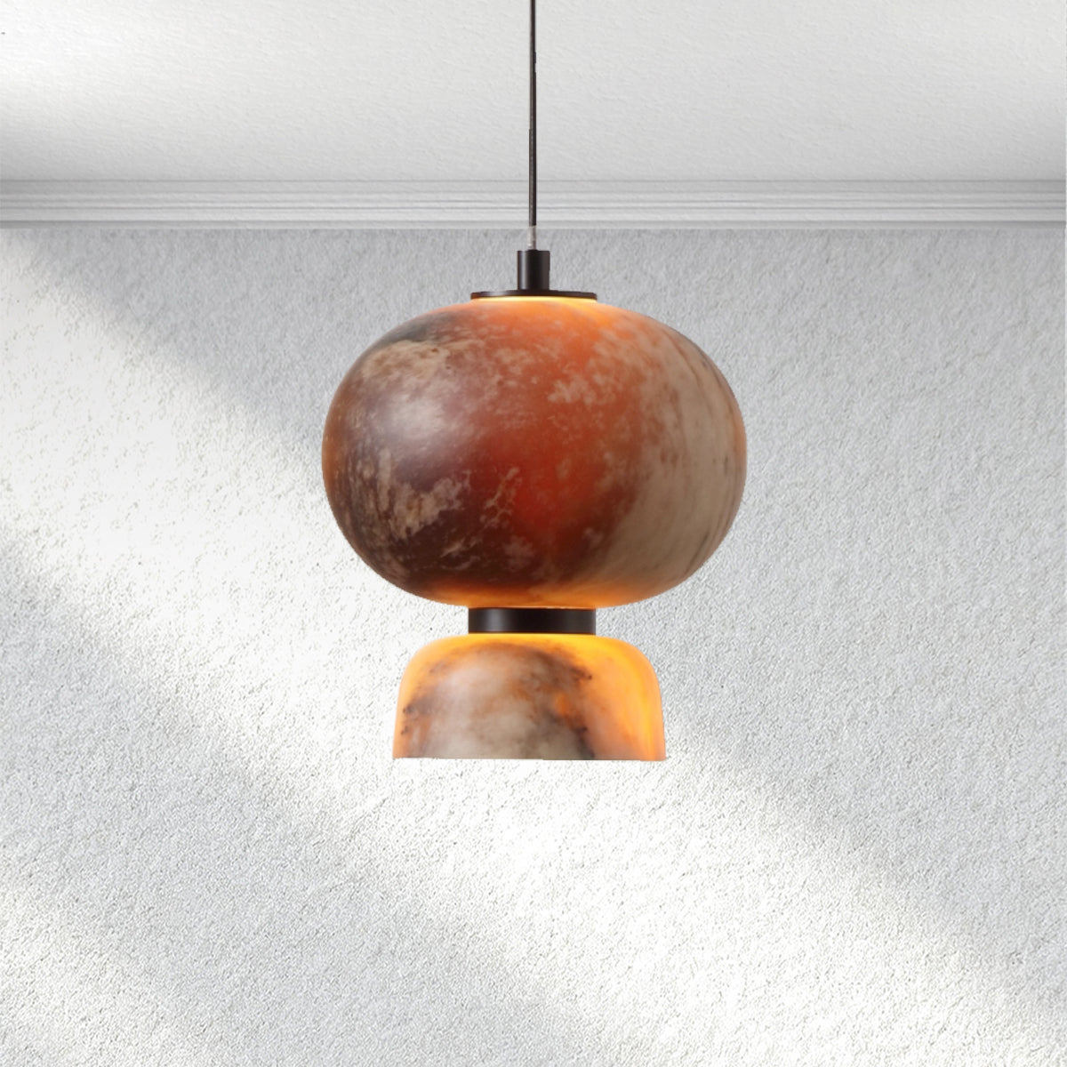 Manor Carey Eterna Alabaster Pendant – Large Circle