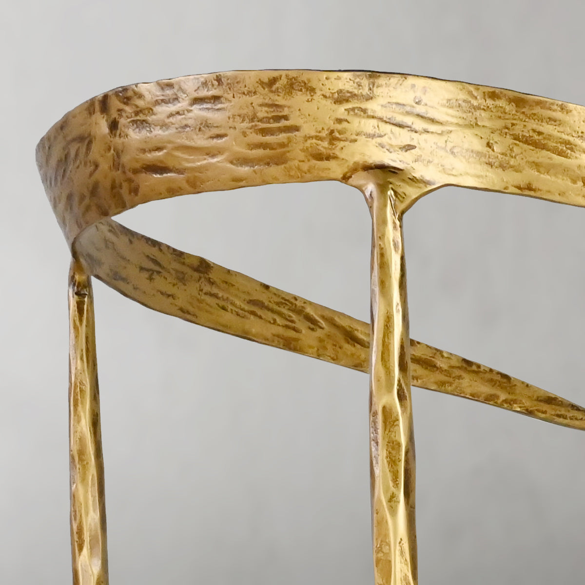 Thomson Curved Chair