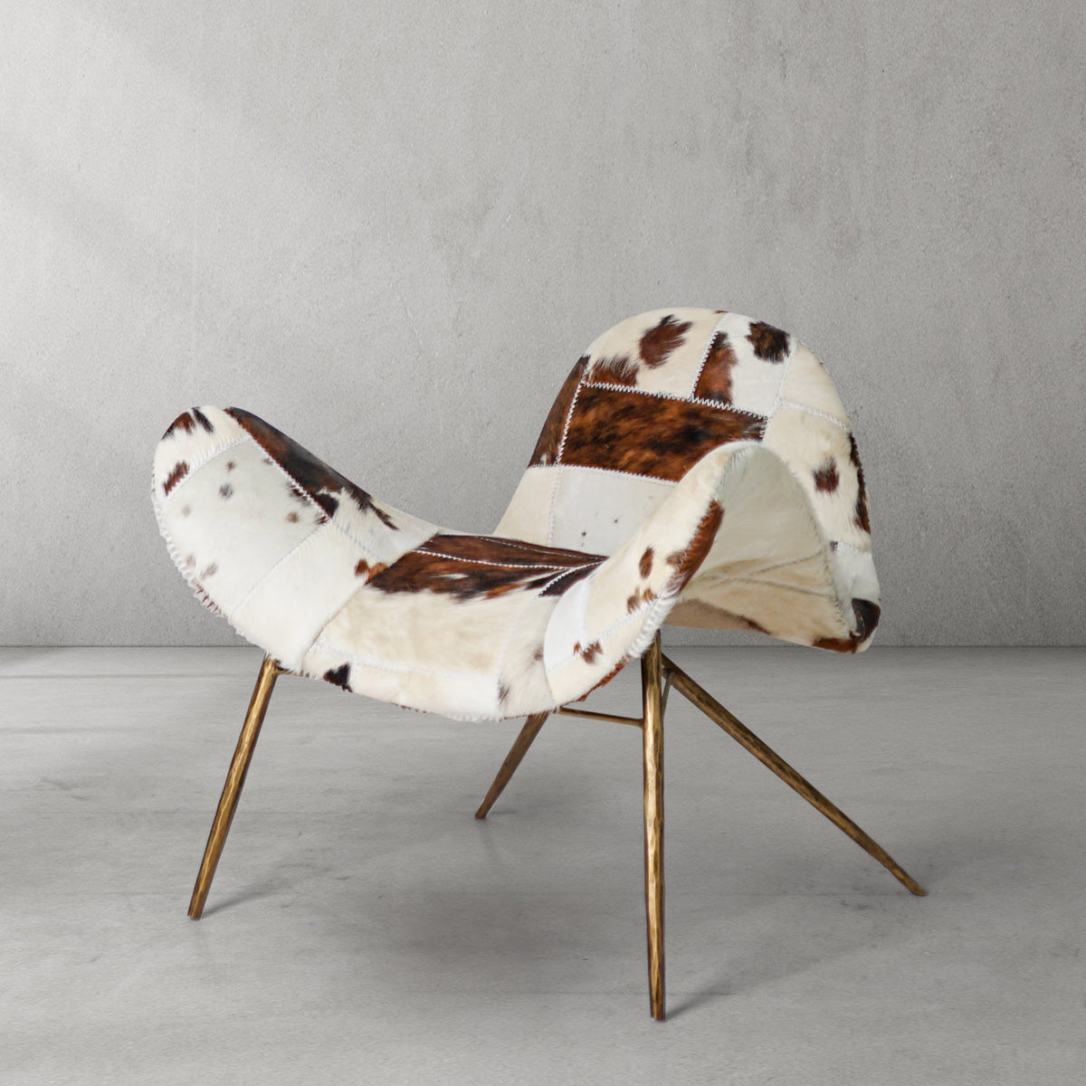 Thomson Milk Coffee Fur Lounge Chair