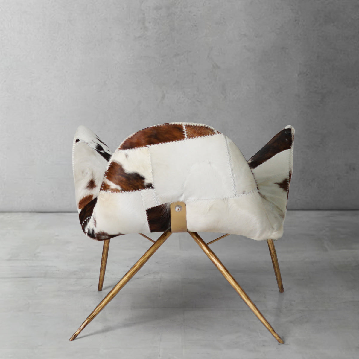 Thomson Milk Coffee Fur Lounge Chair