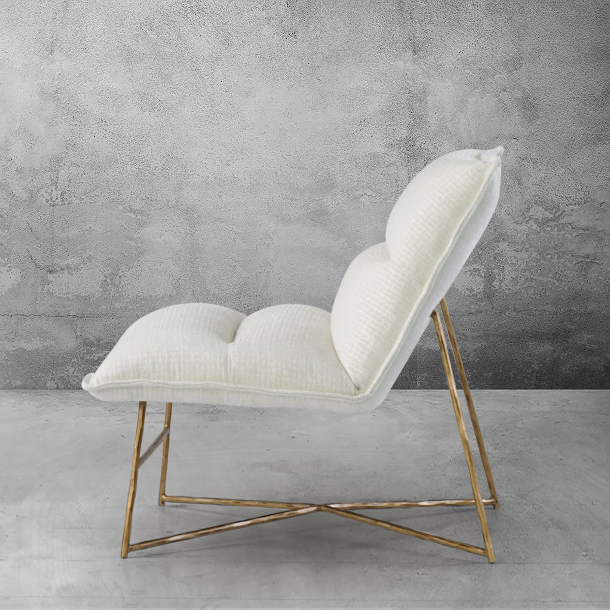 Thomson Fabric Lounge Chair