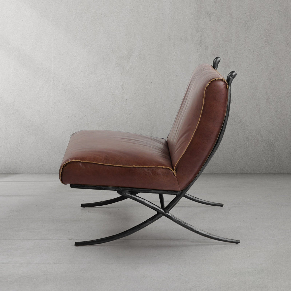 Thomson Vintage Leather Lounge Chair
