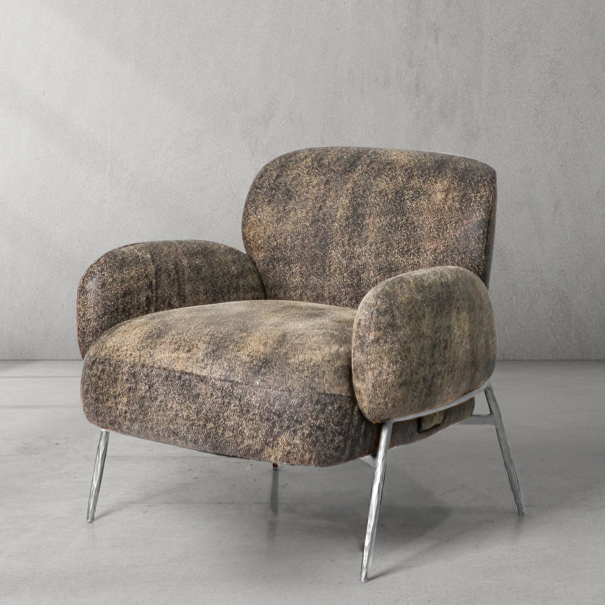 Thomson Vintage Pearl Grain Cowhide Lounge Chair