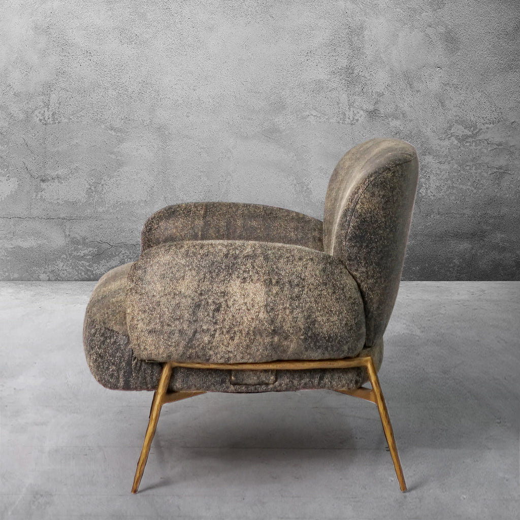 Thomson Vintage Pearl Grain Cowhide Lounge Chair