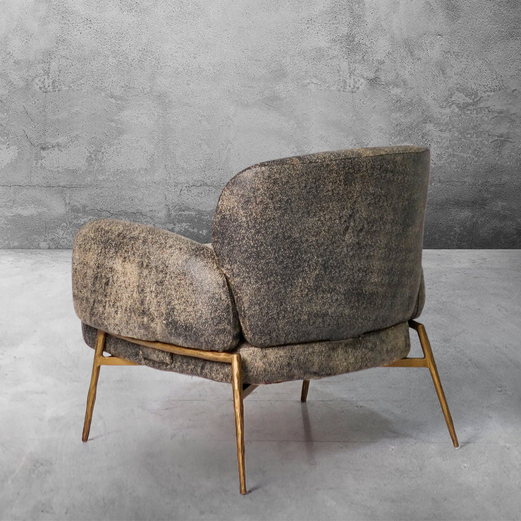 Thomson Vintage Pearl Grain Cowhide Lounge Chair