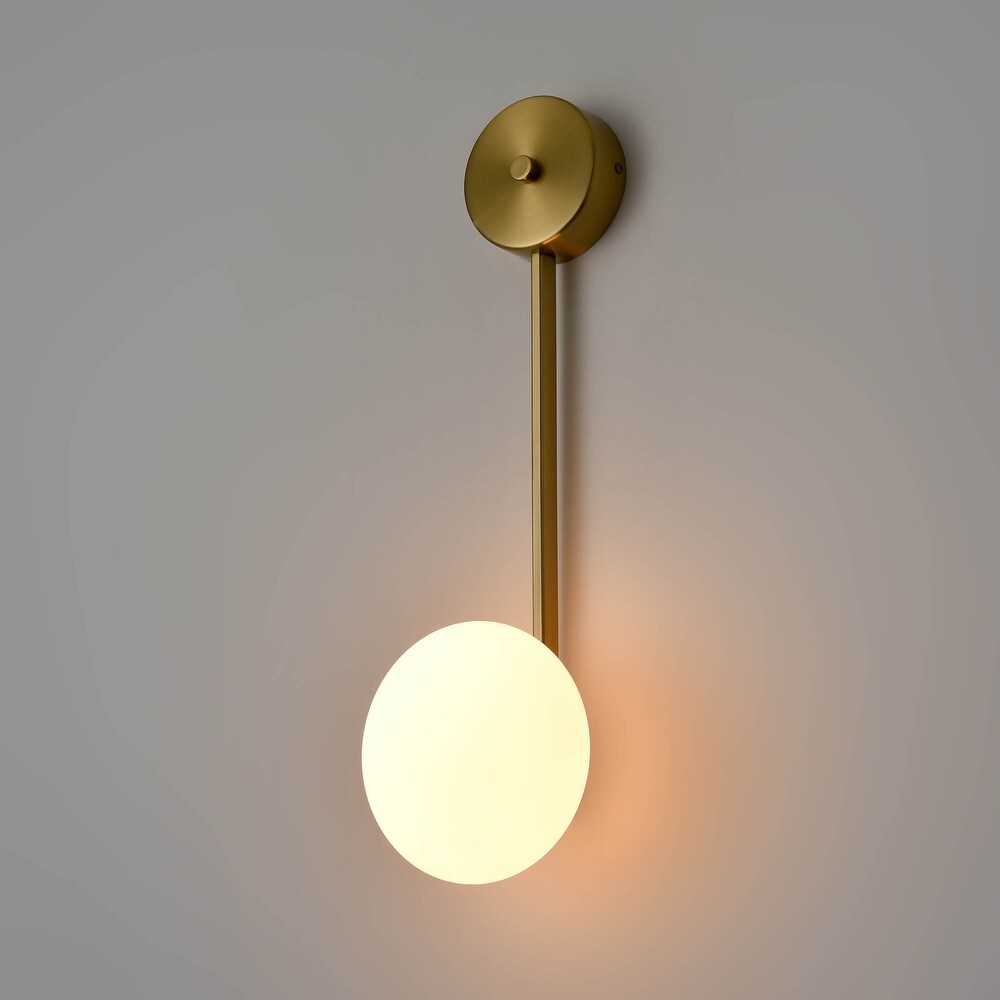 Conra Grand Sconce