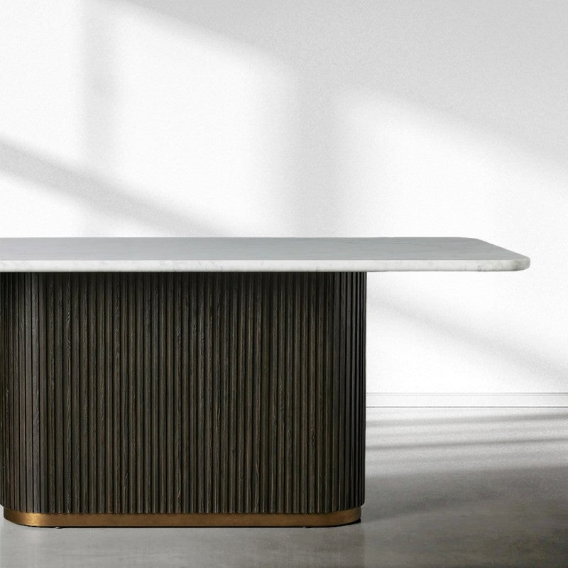Fanny Dining Table