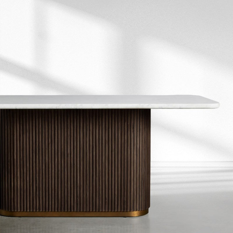 Fanny Dining Table