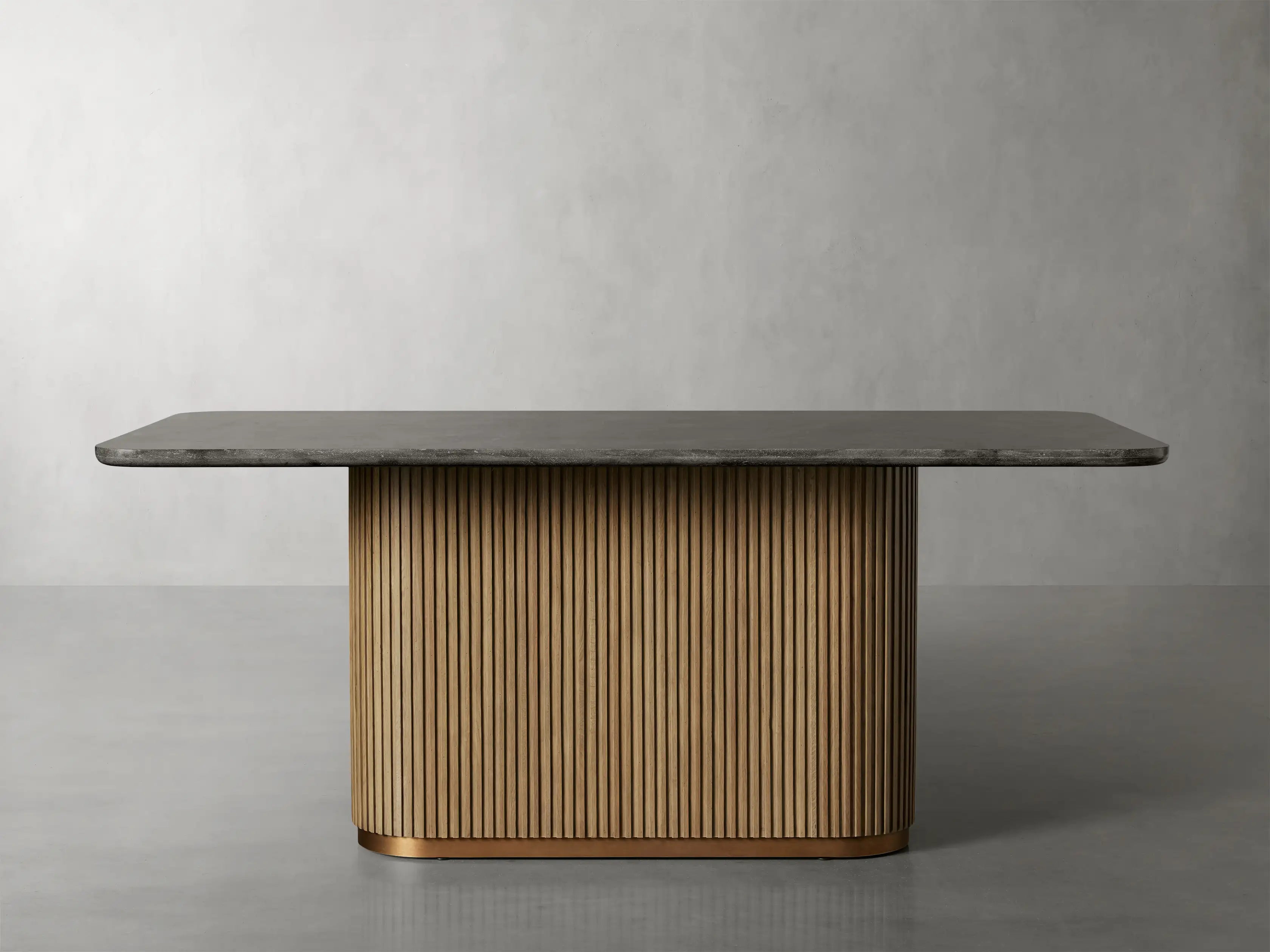 Fanny Dining Table
