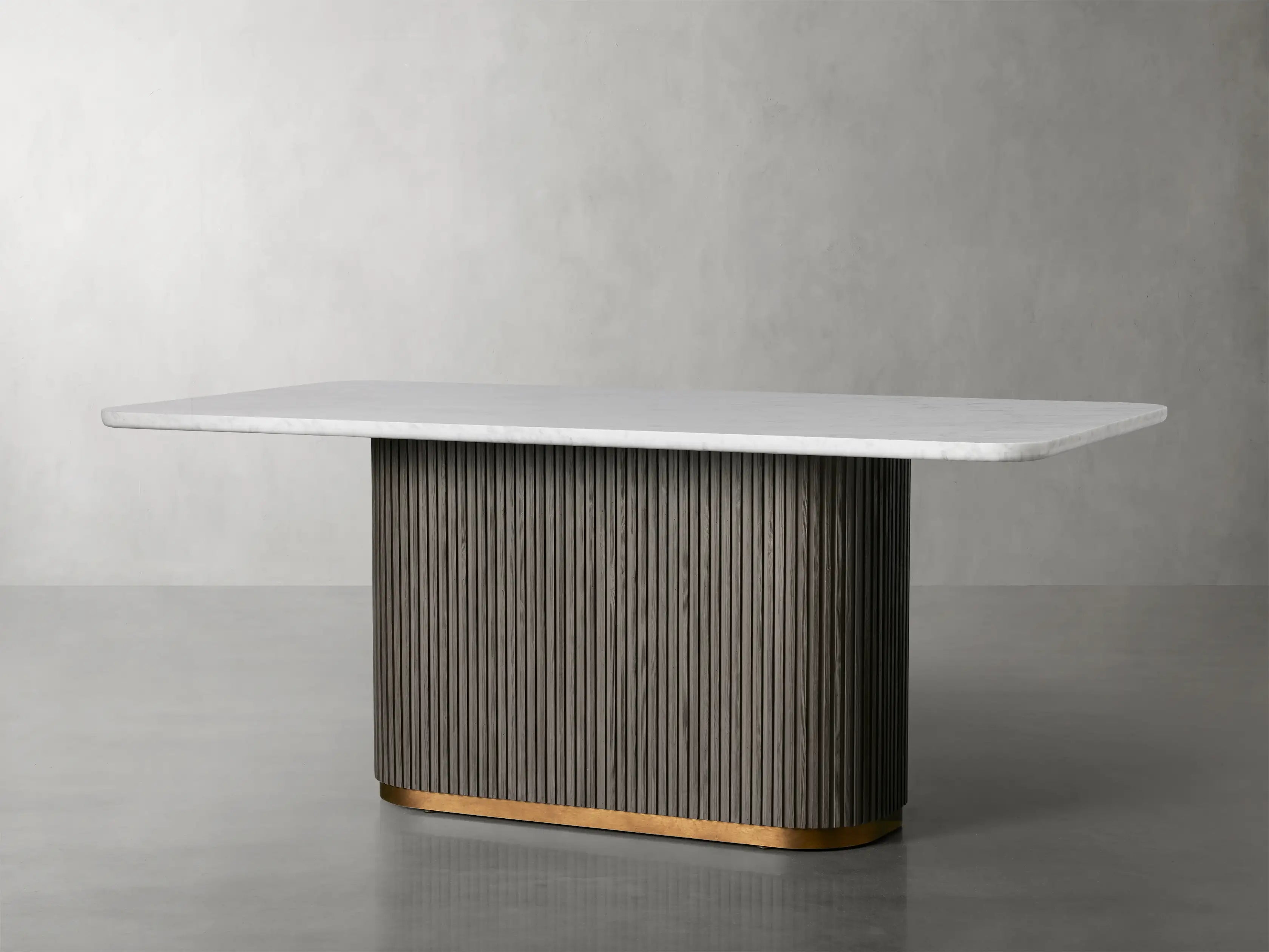 Fanny Dining Table
