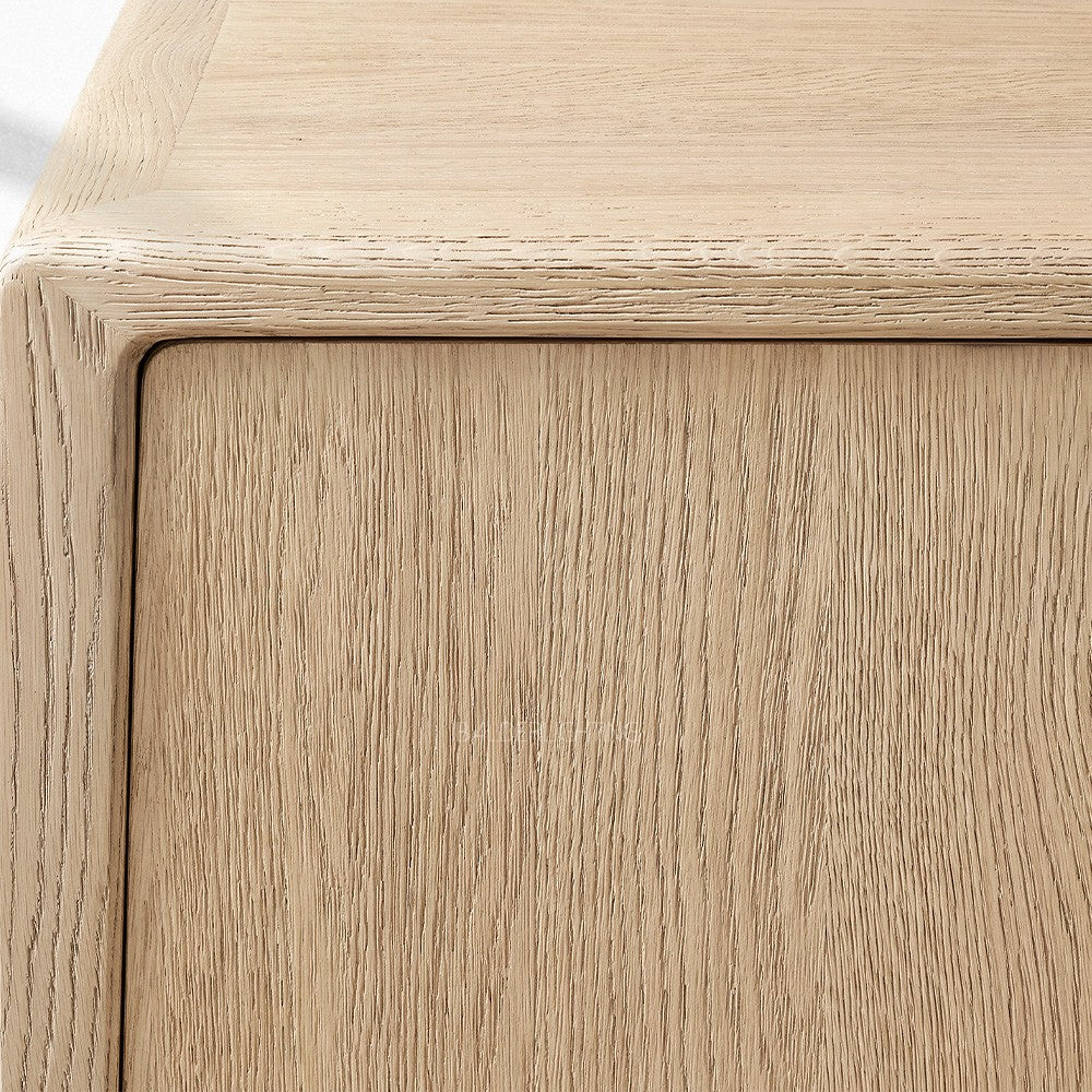 Gail Oak 4-door Sideboard