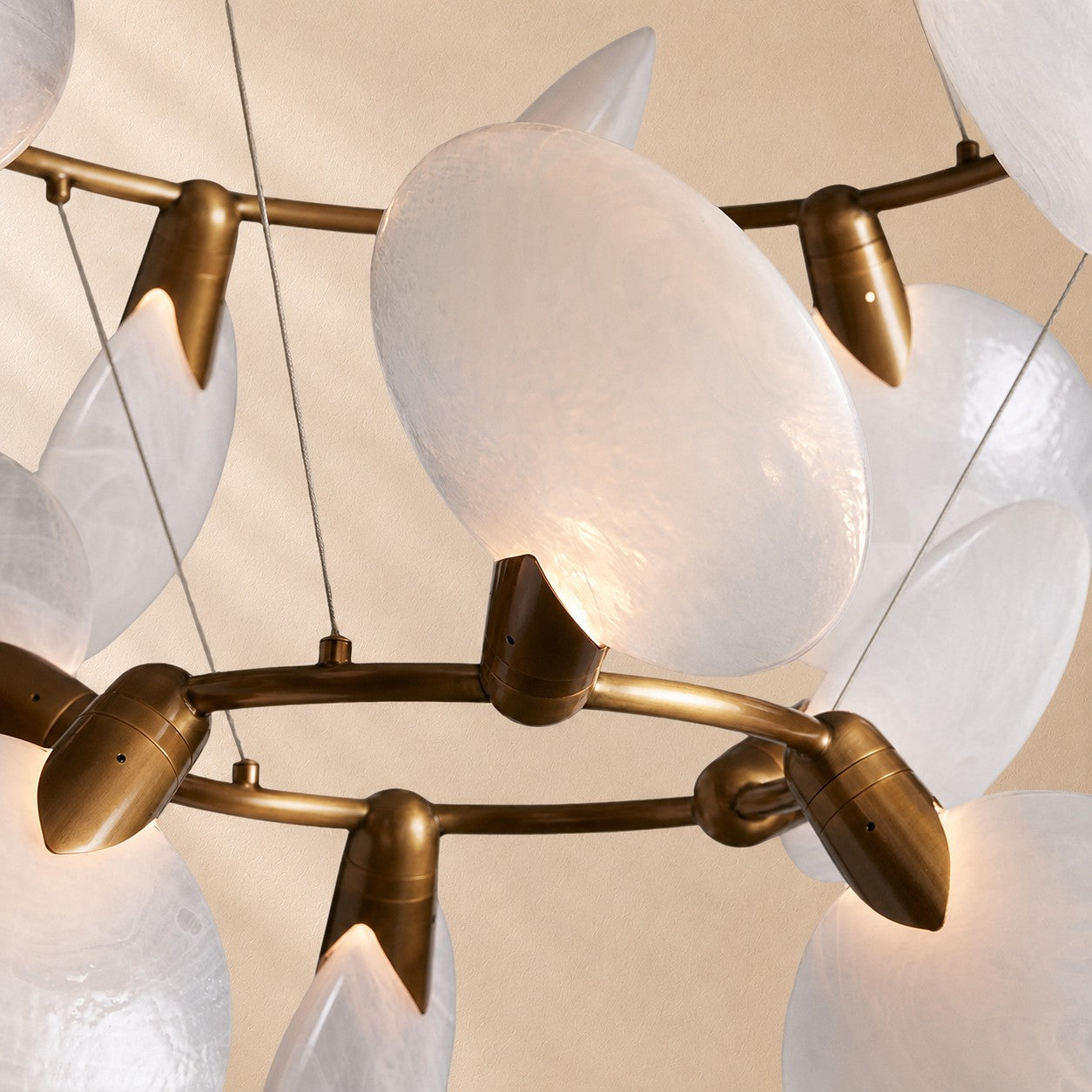 Lyno Floating Disc Chandelier