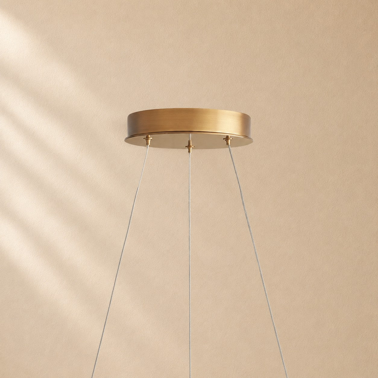Lyno Floating Disc Chandelier