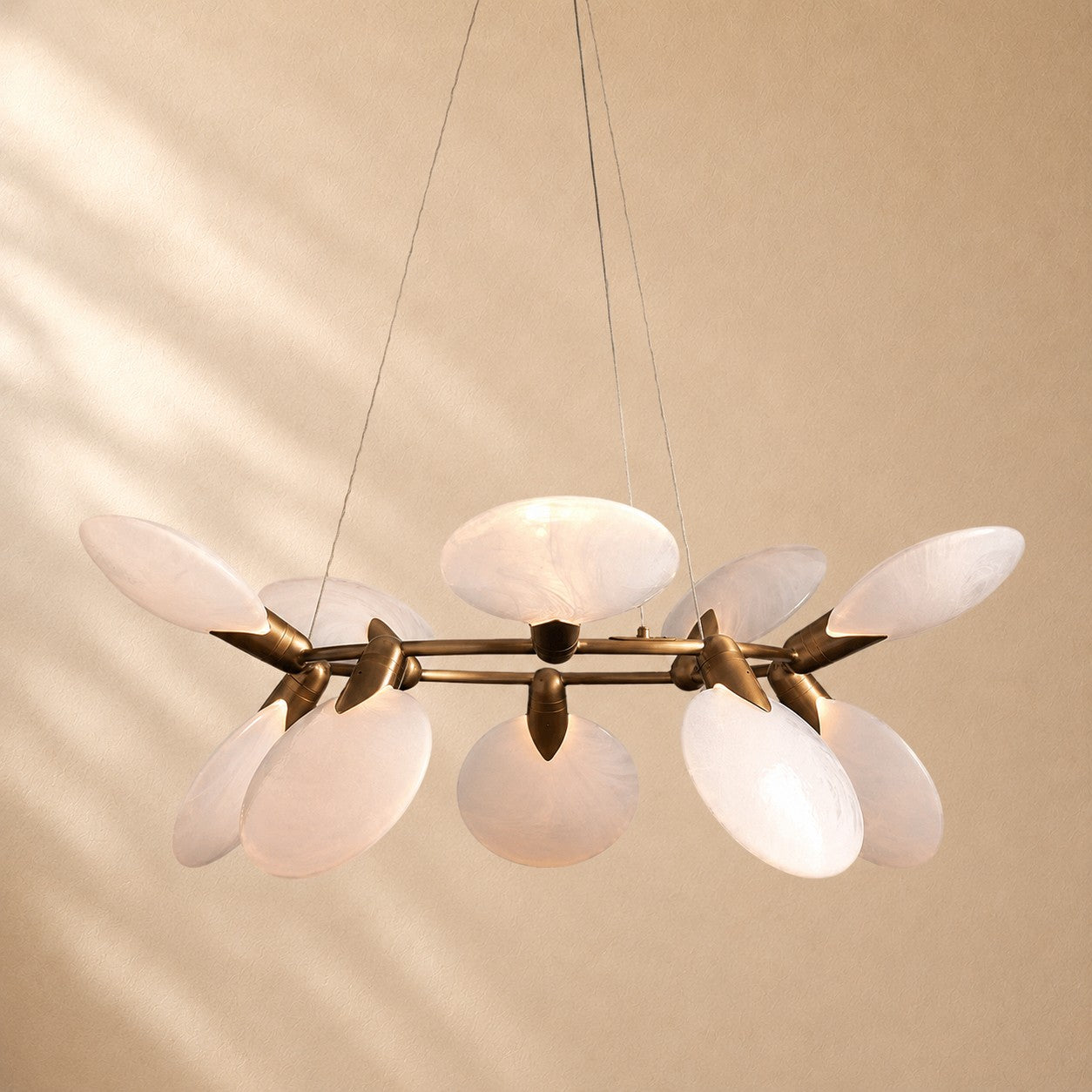 Lyno Nimbus Round Chandelier
