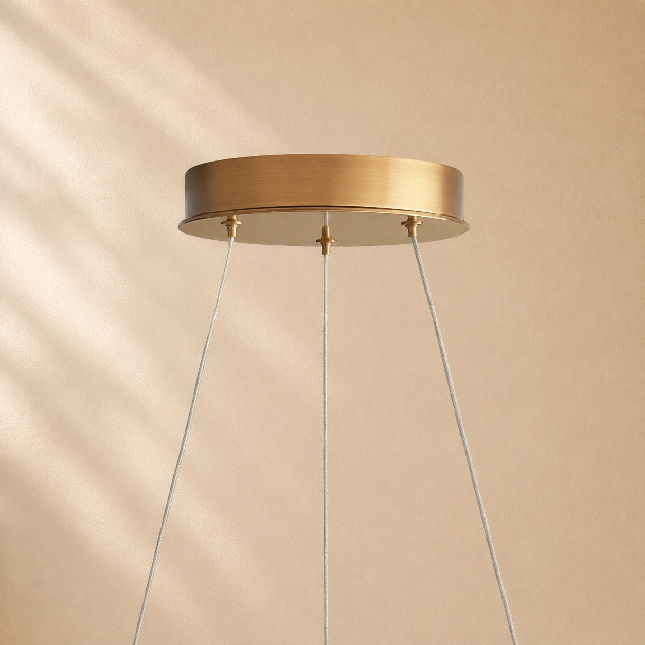 Lyno Nimbus Round Chandelier