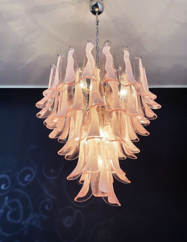 ManChandelier – 52 petals – Pinkorcove Murano