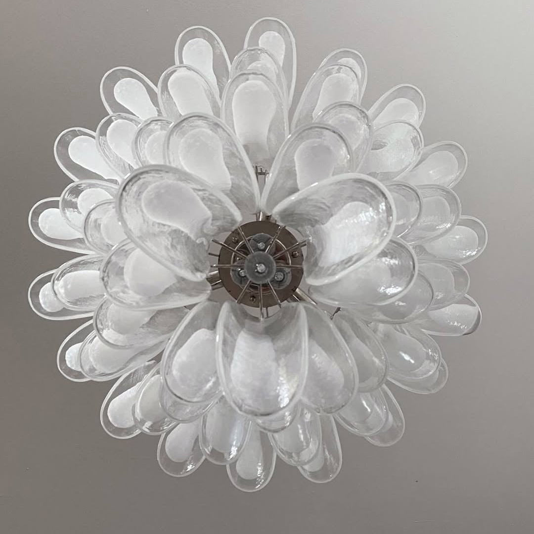 Manorcove MuranChandelier – 75 petals – Transparento