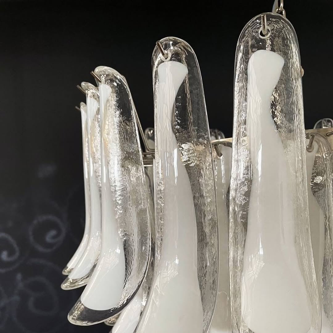 Manorcove MuranChandelier – 75 petals – Transparento