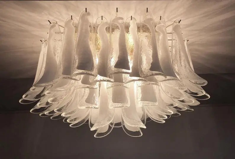 Manorcove Murano Chandelier – 64 petals – Transparent/White