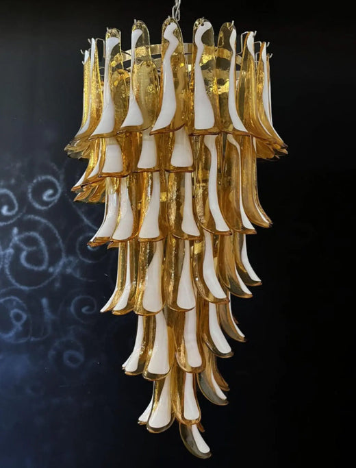 Manorcove Murano Chandelier – 83 petals – Caramel