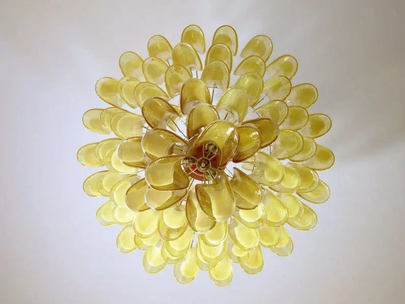 Manorcove Murano Chandelier – 85 petals – Caramel