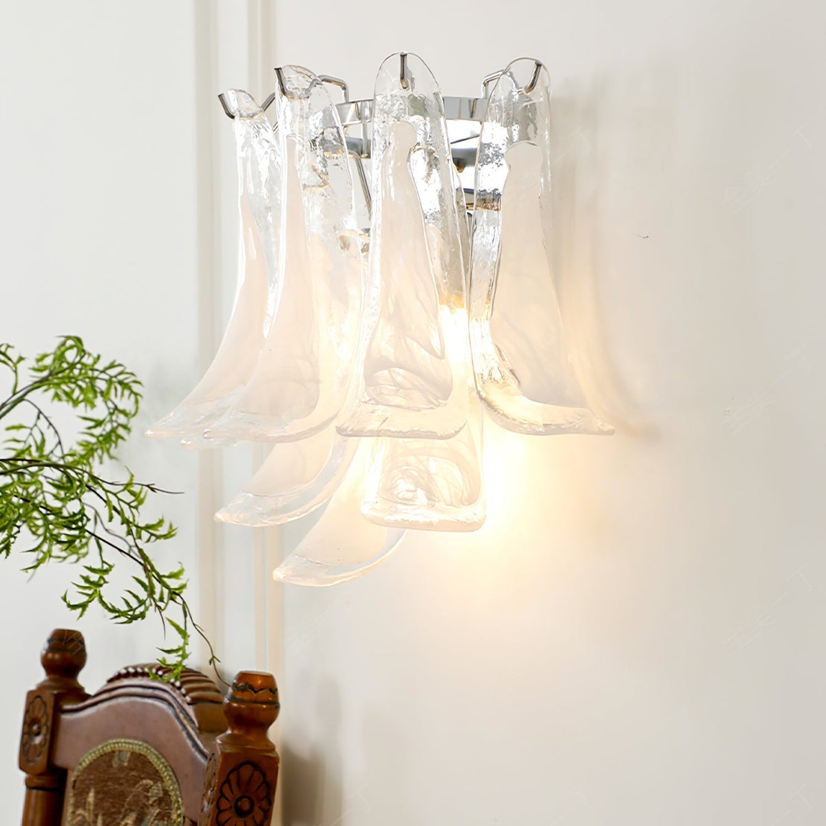 Manorcove Murano Petal Wall Sconce
