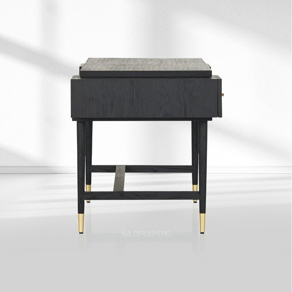 Maurnce Desk