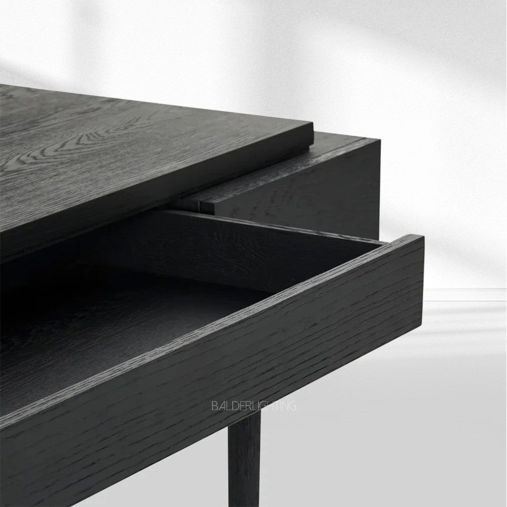 Maurnce Desk