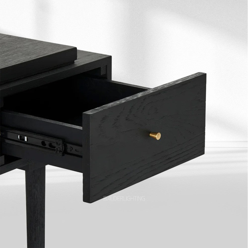 Maurnce Desk