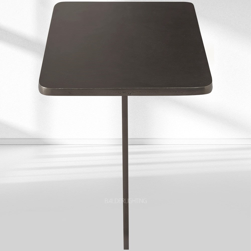 Miora Drink Table