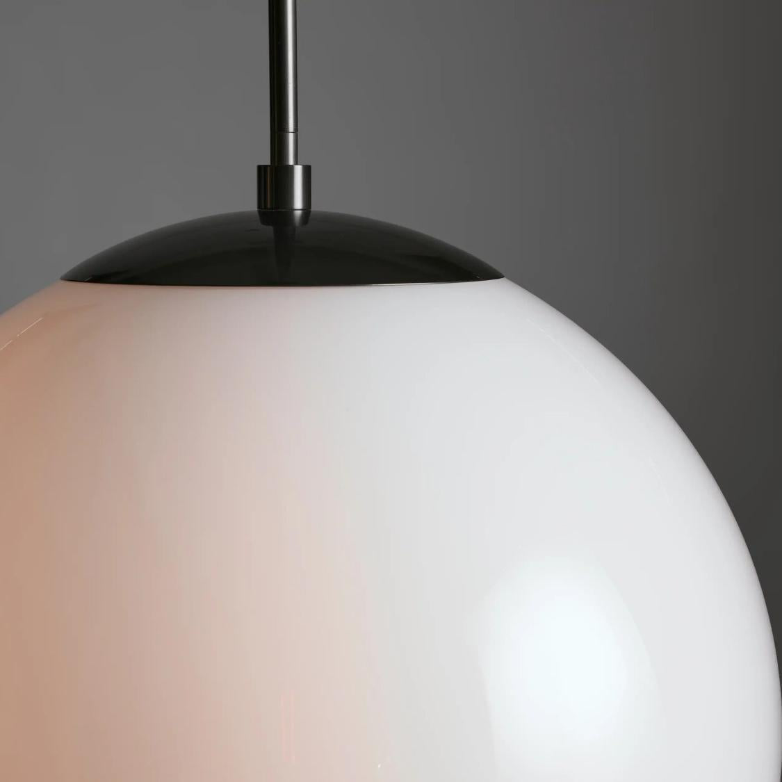 Nelson XL Globe Pendant with Rod