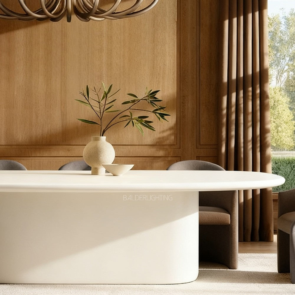 Ottoic Dining Table