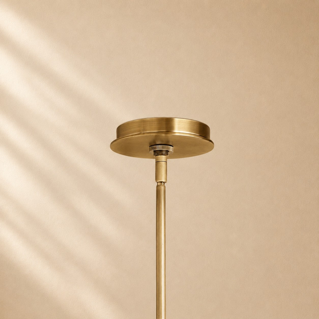 Daphny Metal Round Chandelier