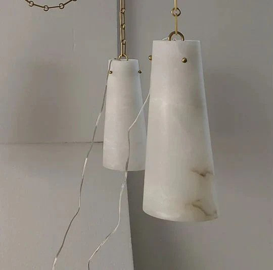 Alabaster Contemporary Vintage 7-Light Pendant